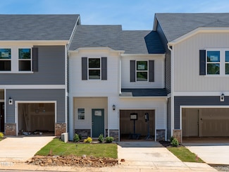 1035 Winding Spring Dr, Mebane, NC 27302