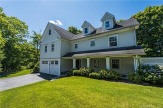 176 Valley Rd, Cos Cob, CT 06807