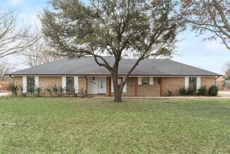 610 Meadow Lark Dr, Ovilla, TX 75154