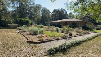 802 County Road 1270, Warren, TX 77664