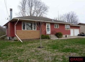 108 Plainview St, Eagle Lake, MN 56024