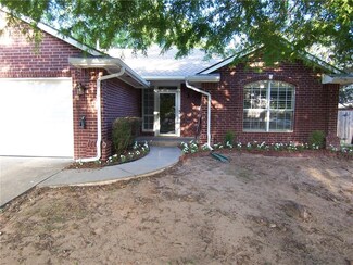 209 Victory Dr, Norman, OK 73072