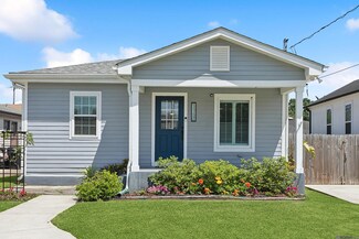 5143 Cameron Blvd, New Orleans, LA 70122