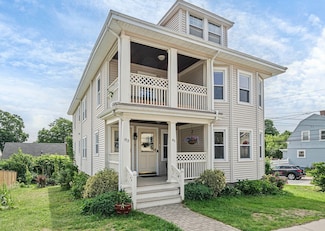 81 Cass St Unit 81, West Roxbury, MA 02132