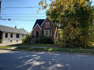 7519 W Hanover St, Summit, IL 60501