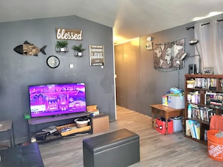 11427 Blackwell Rd Unit 2, Central Point, OR 97502