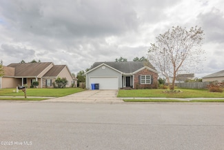 206 Wynbrookee Ln, Jacksonville, NC 28546