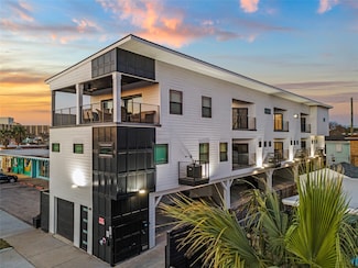 1716 23rd St Unit B, Galveston, TX 77550