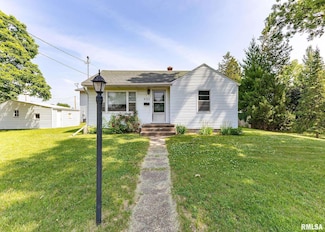 430 10th Place, Camanche, IA 52730
