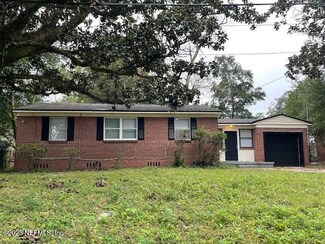 7120 Linda Dr, Jacksonville, FL 32208