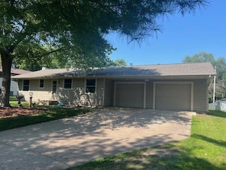 10449 Mississippi Blvd NW, Coon Rapids, MN 55433