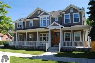 112 E Ninth St, Traverse City, MI 49684