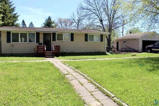804 26th Ave E, Superior, WI 54880