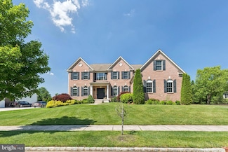 3 Julia Ct, Moorestown, NJ 08057