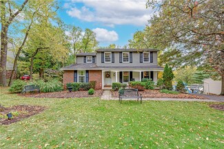 296 Alamo Dr, Pittsburgh, PA 15241
