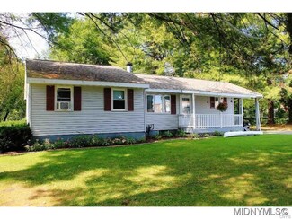 7915 Elm St, Holland Patent, NY 13354