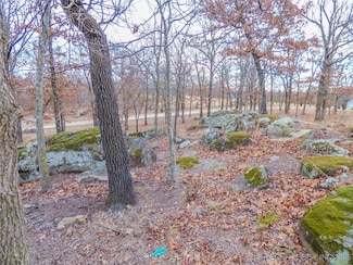 22 Duchess Creek Dr, Porum, OK 74455
