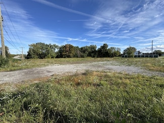 5552 W Ridge Rd, Erie, PA 16506