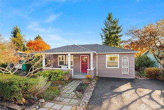 5230 242nd St SW, Mountlake Terrace, WA 98043