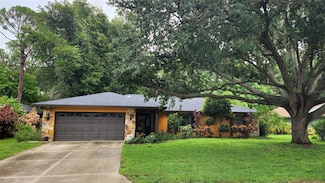 4873 Huntleigh Dr, Sarasota, FL 34233