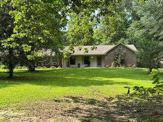 472 Road 1310, Mooreville, MS 38857