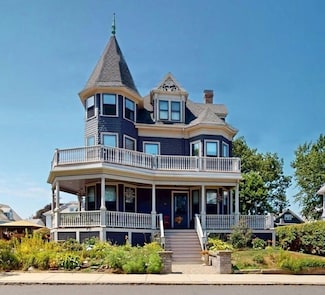 191 Cottage Park Rd, Winthrop, MA 02152