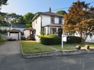31 Fisk Ave, East Weymouth, MA 02189