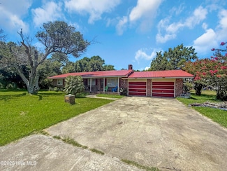 138 Moore Ln, Marshallberg, NC 28553