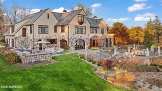 2 Browns Dock Rd, Rumson, NJ 07760