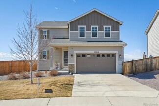 27319 E 10th Dr, Aurora, CO 80018