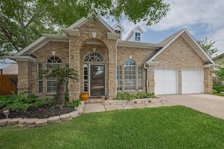 4502 Twin Elm Dr, Fresno, TX 77545