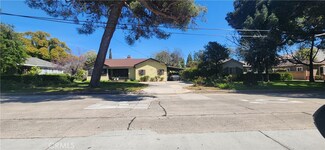 429 Eastside Ave, Santa Ana, CA 92701