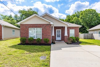 3121 Shady Tree Ln, Antioch, TN 37013