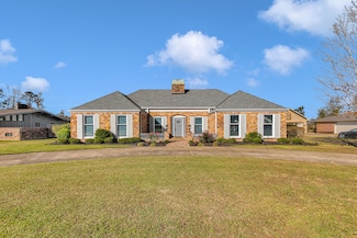 1207 Concord Ave, Amory, MS 38821