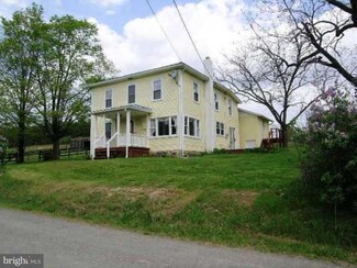 1095 Cups Hollow Rd, Augusta, WV 26704