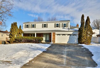 9369 Lansford Dr, Blue Ash, OH 45242