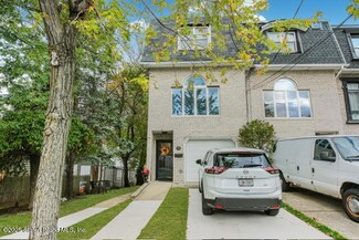 15 Woodland Ave, Staten Island, NY 10308