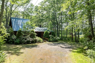 19 Fox Ln, Bremen, ME 04551