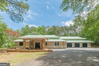 379 Bohannon Rd, Grantville, GA 30220
