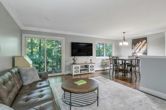 13 Scenic Dr Unit D, Croton On Hudson, NY 10520