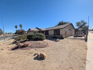 1627 Guilford Dr, Henderson, NV 89014