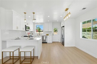 10414 El Dorado Ave, Pacoima, CA 91331