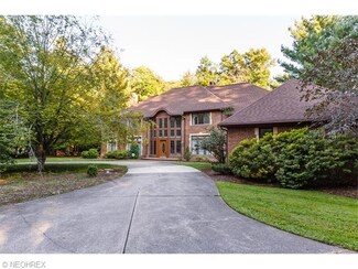 7062 Gates Mills Blvd, Gates Mills, OH 44040