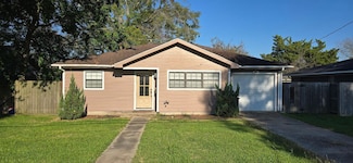 2110 7th St, Port Neches, TX 77651