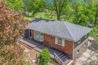 10609 NW Meadow Lane Dr, Kansas City, MO 64152