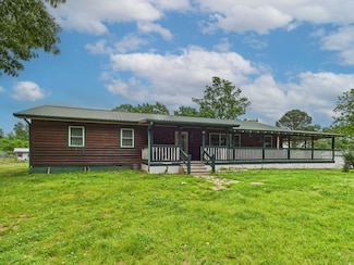 696 Finley Rd, Cabool, MO 65689