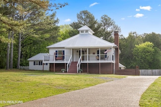 624 Lakehaven Cir, Decatur, TN 37322
