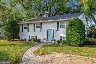 502 Stonewall Ave, Middleburg, VA 20117