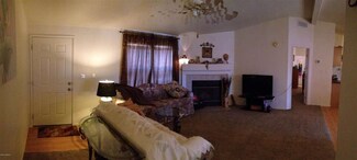 33430 S Melanie Ln, Black Canyon City, AZ 85324