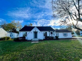 200 E Farthing St, Mayfield, KY 42066